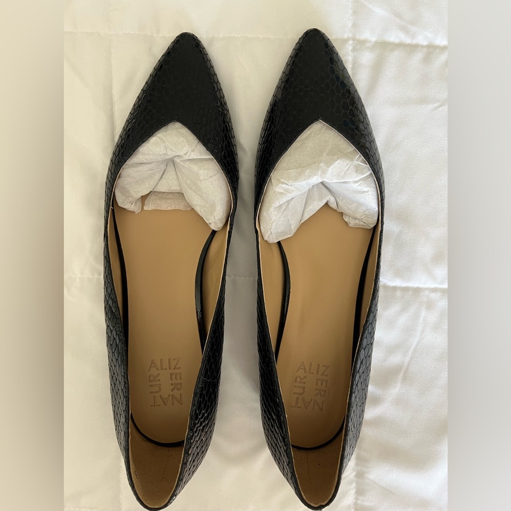 Naturalizer Women’s Havana Pointed Toe Black Snake Leather Slip-On Ballet flat